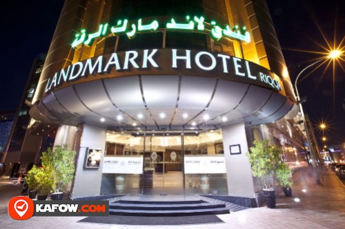 Landmark Riqqa Hotel