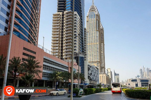 Dubai Internet City, Building 8 Bus station