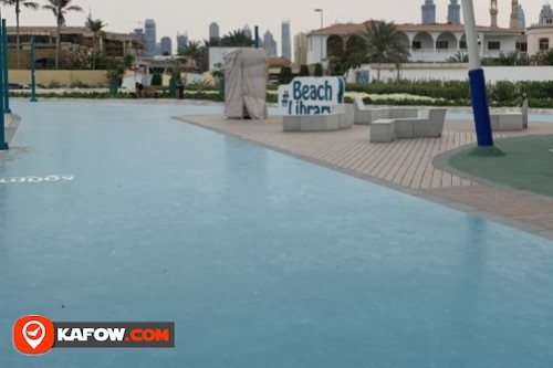 مواقف شاطئ دبي العام