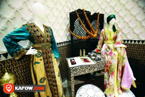 اطلس الذهبي لخياطة الملابس المغربية النسائية